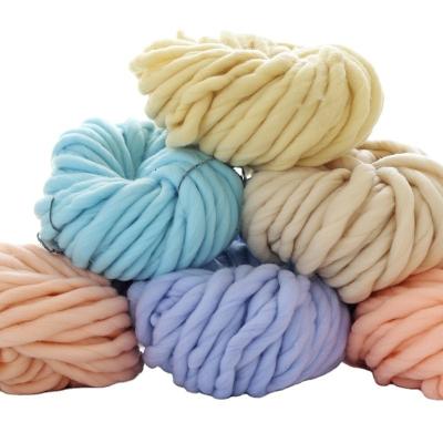 China Wholesale Hand Knitting Fancy Yarn 250g Chunky Iceland Wool Yarn for Sweater Hats for sale