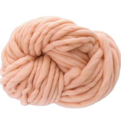 China High Quality Various Colors Chunky Yarn Soft Texture 250g Iceland Style Roving Wool Yarn for sale