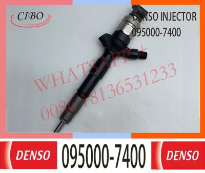 China 095000-7400 Common Rail Diesel Fuel Injector 23670-30220 For Toyota Hiace for sale