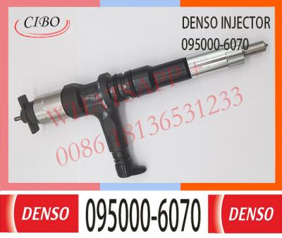 China Diesel Fuel Injector 095000-6070 For KOMATSU PC400-8 PC450-8 6251-11-3100 0950006070 for sale
