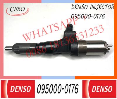 China 095000-0176 Diesel Car Injector OE 23910-1033 23910-1034 S2391-01034 for Diesel Engine J08C for sale