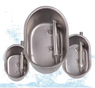 China Medium Self Watering Bowl For Small Medium Large Sized Pigs en venta