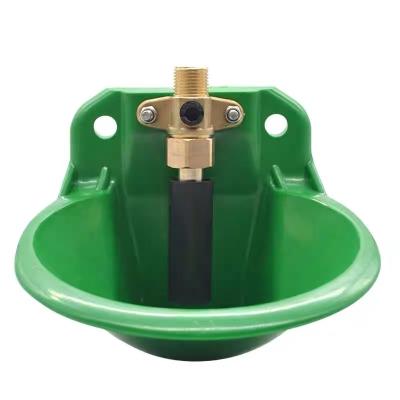 China Bebedor automático da água da cabra dos carneiros do bebedor da água da válvula de cobre plástica verde à venda