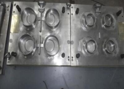 China High Pressure  Cylinder Head Mold Low Failure Rate Convenient Mold Unloading for sale