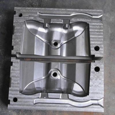 China Precision Aluminum ADC12 ADC14 Sand Casting Mould Heat Treatment for sale