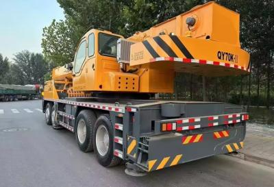 China 70 toneladas Xugong QY70K caminhão de guindaste usado com alta potência aprovação EPA à venda
