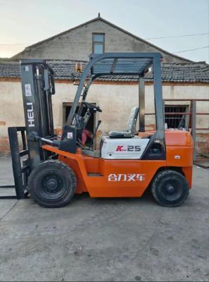 China 2.5 Ton Second Hand Forklift Diesel Engine Powered Long Working Hours for sale