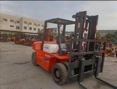 Chine 8 tonnes de chariot élévateur pré-propriété Chariot élévateur d'entrepôt d'occasion avec certification CE à vendre