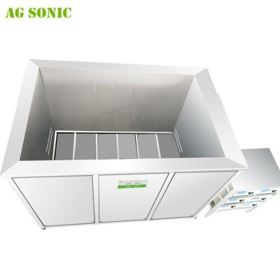 China 28khz Auto Parts Ultrasonic Cleaning Machine with Separate Transducer Box Easy to Maintain for sale