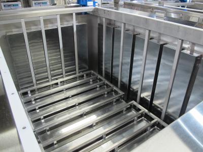 China Press - On Mounting Frame Ultrasonic Plate Transducer 28 / 40 / 80 / 120 Khz Stainless Steel 304 / 316 for sale