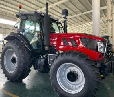China 4WD 180HP Trator Agrícola Equipamento Agrícola 3 anos de garantia à venda