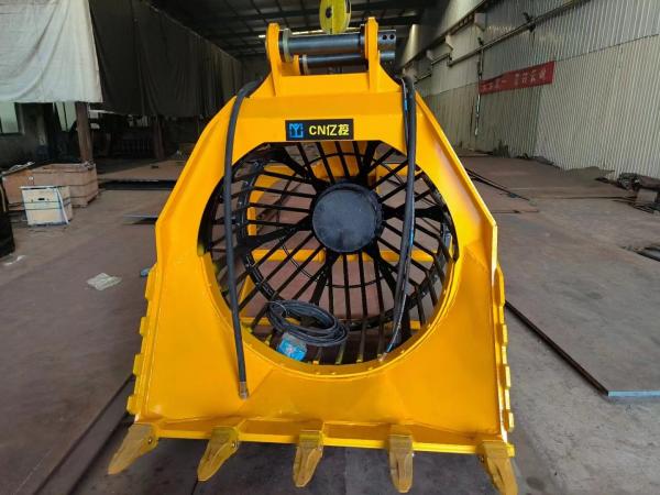 Quality Excavator Attachments Hydraulic Drum Screening Hopper Excavator Rotating for sale
