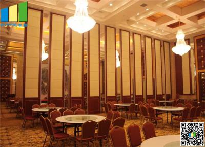China 100 mm Folding Internal Doors Panel , Operable Partitions for Upscale Restaurant for sale
