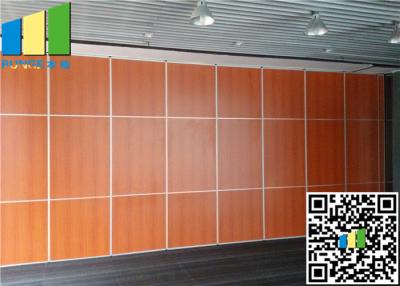 China A sala de madeira operável da parede de separação da madeira divide o quadro de alumínio à venda