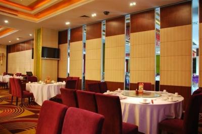 China Tela acústica de división de Paquistán del hotel de los muebles comerciales insonoros de las paredes en venta