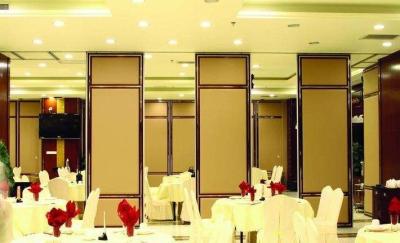 China Melamine Finished Almirah Wooden Partition Wall Aluminium Frame For Bnaquet Hall for sale