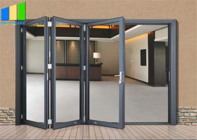 China Puertas de cristal exteriores plegables del patio del plegamiento de la aleación de aluminio del diseño del acordeón en venta