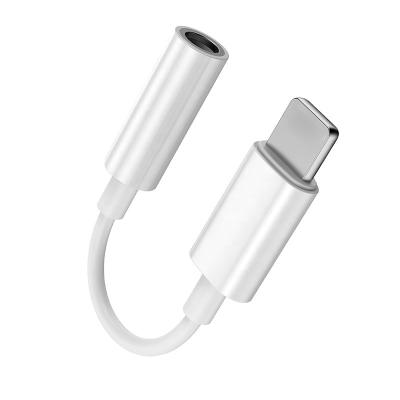 China 3.5mm Aux Headphone Jack 8.0CM Lightning Adapter Cable for sale
