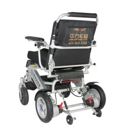 China Cadeira de rodas elétrica dobrável para viagem de alumínio 36 km para deficientes à venda