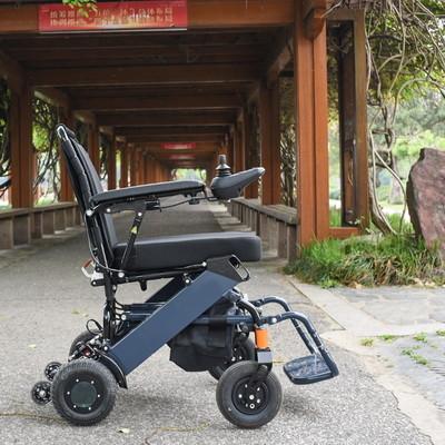 China Lithium Battery Foldable Electric Wheelchair Lightweight for sale