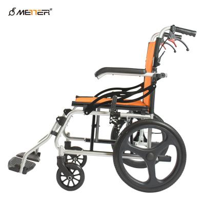 China Linkage Brake 125KG Aluminium Manual Foldable Wheelchair for sale