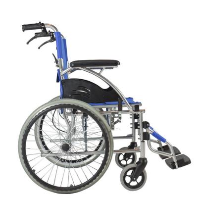 China Cadeira de rodas manual de pouco peso da dobradura do transporte ISO13485 com carga 100KG à venda
