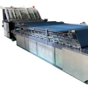 중국 1300mm 반자동 플루트 라미네이터 기계 ±1mm 박판으로 만드는 정밀도 판매용