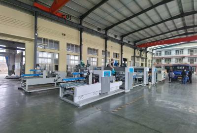 Κίνα Stapler 2800mm χαρτονιού αυτόματη ράβοντας μηχανή για τα ζαρωμένα κιβώτια προς πώληση