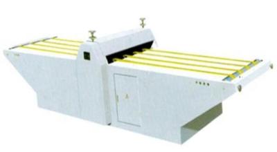 China runzelte stempelschneidene Flachbettmaschine 380v/50hz Karton-Kasten-Pappe zu verkaufen