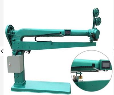 Κίνα Χειρωνακτική μηχανή Stitcher χαρτοκιβωτίων 1400mm για το ζαρωμένο κιβώτιο προς πώληση
