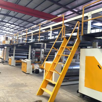 China Máquina 1600m m automática neumática de la fabricación de cajas del cartón para la cartulina acanalada en venta