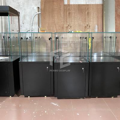 China ODM Museum Display Furniture 8mm Thick Tempered Glass With Free Design for sale