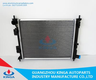 Chine Épaisseur en aluminium 16mm de noyau d'OEM 25310-0U000 de la TA du radiateur VERNA de Hyundai avec le réservoir d'appareil de chauffage à vendre