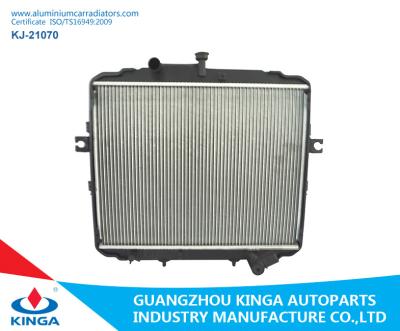 China Auto Spare Parts /  Water-cooled Hyundai Radiator OEM 25310-4f400 for sale