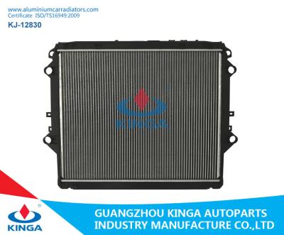 中国 冷却装置冷却されるアルミニウム車のラジエーターの水をろう付けする16400-0L431 販売のため