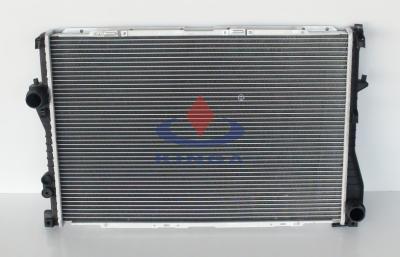 China Brand New BMW Radiator Replacement Of 728 / 735 / 740o 1998 , 7E38 MT for sale