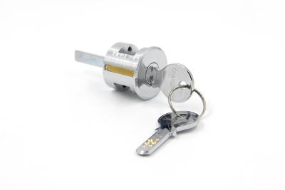 China Medium Round Rim Cylinder Lock Surface Polish Chrome Plated Silver Color for sale