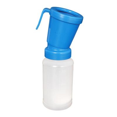 China Livstock Goat Teat Dip Cup 300ml Nipple Cleaning Disinfection Veterinary Equipment for sale