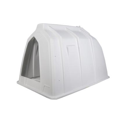 Chine Insulated Weatherproof Calf Hutches Rectangle White Polyethylene Shelter à vendre