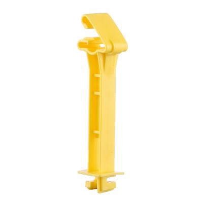 China Yellow Snap On Extended T Post Electric Fence Insulator With 5mm Wire for sale