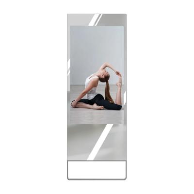 Chine Plancher tenant l'écran vertical de la publicité du miroir 43inch pour le gymnase à vendre