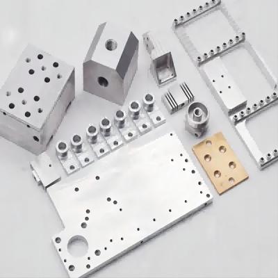 China Servicio de mecanizado CNC de alta resistencia de piezas de acero inoxidable de fresado de latón en venta