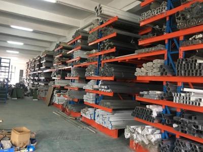 China Industrial Double Side Arm Cantilever Metal Rack For Architecture Material Supermarket for sale