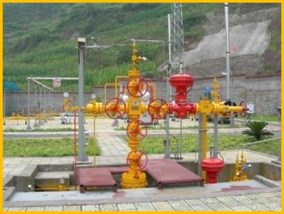 China 2 1/16-7 1/16 em equipamento de cabeça de poço de gás de petróleo Xmas Tree Wellhead 21MPa-140MPa à venda
