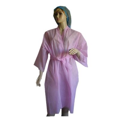 China Non Woven Disposable Spa Robes / Kimono Robe With Excellent Tensile Strength for sale