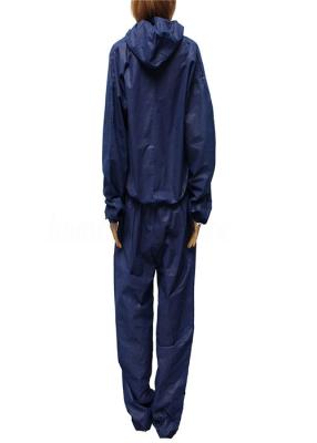 China Non Irritating Disposable Coverall Suit Blood Repellent With Front Zipper for sale