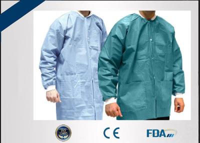 China Lightweight Disposable Non Woven Lab Coat For Clinical Medical Students for sale