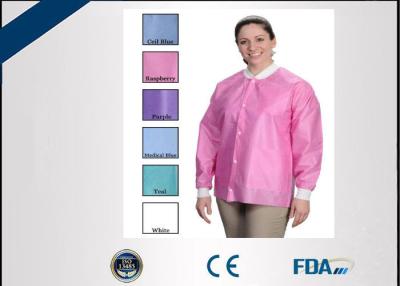 China Eco Friendly Disposable Lab Coats , Sterile Disposable Visitor Coats for sale