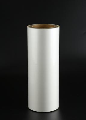 China 17 Micron Gloss BOPP Thermal Lamination Film Corona Treated Lamination Roll For Packing for sale