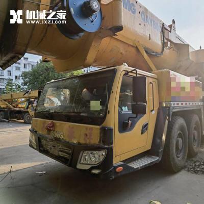 China Guindastes todo-o-terreno usados ​​XCMG QAY800 Guindaste móvel de 800 toneladas de segunda mão à venda